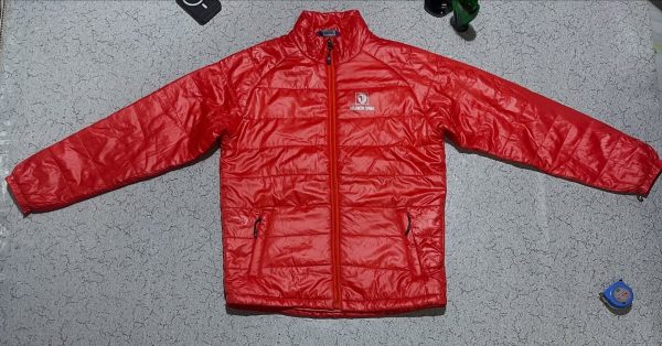 SOLD OUT  via story

Puffer jacket 

Size M