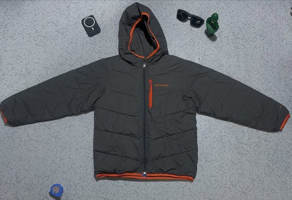 SOLD OUT  

2 In 1 puffer jacket, if you planning for travelling in winter , thi
