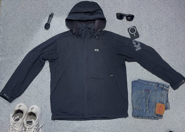 Korean brand for winter hiking, outdoor activities in cold

Size XL

Chest 46
Le