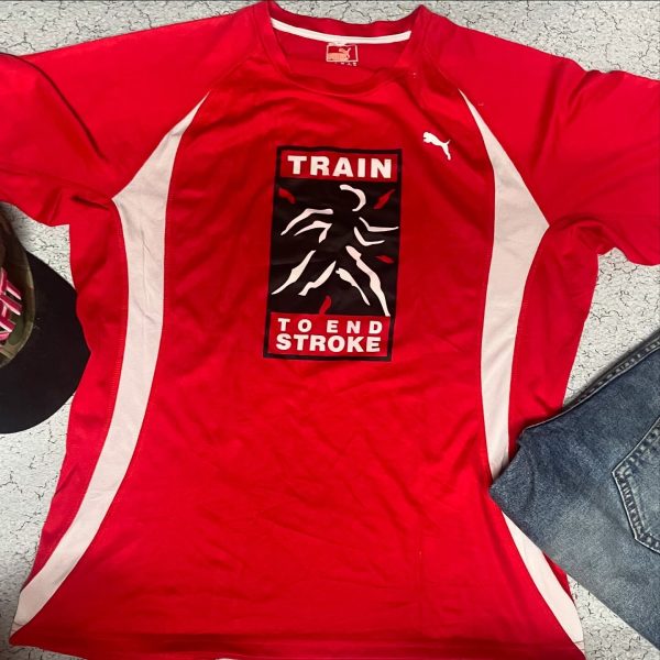 Size L -XL

Chest 42

Length 27

Condition left side chest logo is little damage...