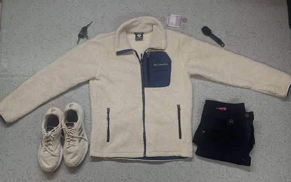 SOLD  

Heavyweight Fleece

best for winter 
Chest 40

Length 26

No sign of use