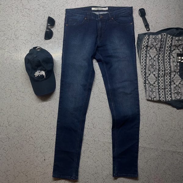 New jeans for women at reasonable price

Price DN