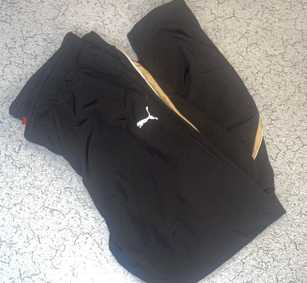 PUMA TRACK PANT DRI FIT SIZE XL COLOUR BLACK