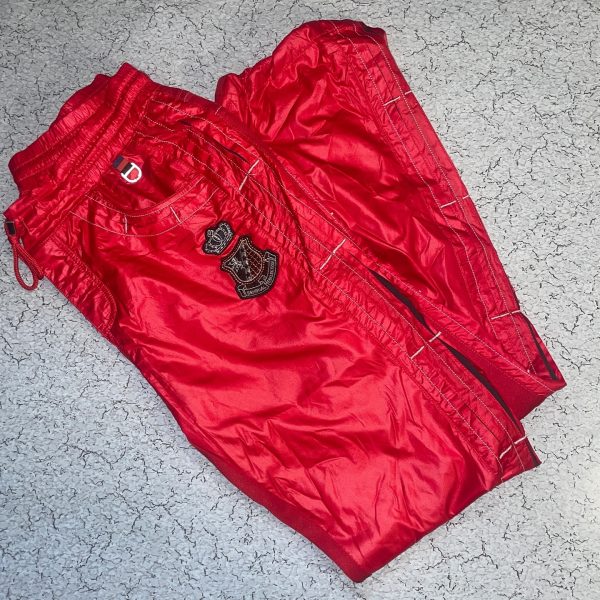 Made in korea brand

Size M

Condition 10/10

Price 999

Condition is excellent ...