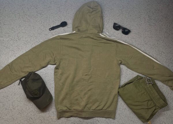 Asics Winter Jacket Silver Gold XXL - Image 13