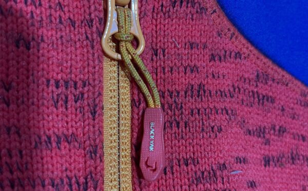 BLACK YAK WOOL HOODED WINTER JACKET SIZE S - Image 3