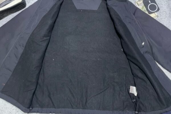 FILA BELLA ITALIA WINTER JACKET SIZE XL BLACK - Image 4