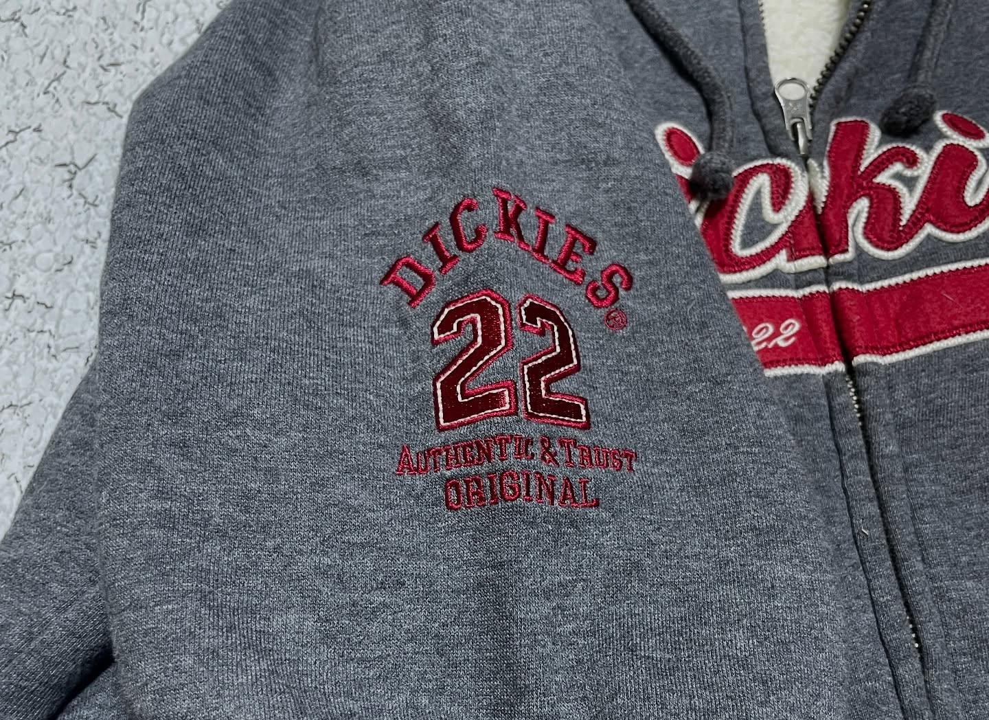 Dickies hoodie thrift store