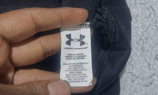 Ua thrift hoodie