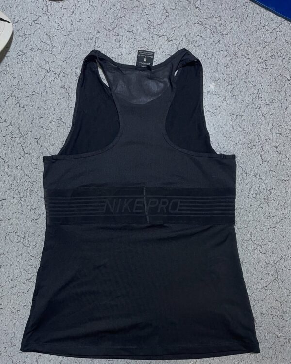 NIKE PRO DRIT FIT SLEEVELESS UNDER ARM TEE BLACK SIZE S - Image 3