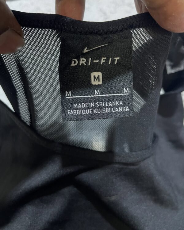 NIKE PRO DRIT FIT SLEEVELESS UNDER ARM TEE BLACK SIZE S - Image 4