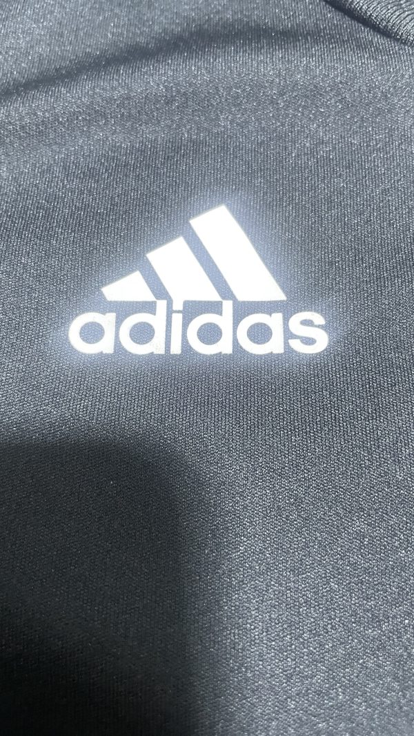 Adidas football jersey size S - Image 5