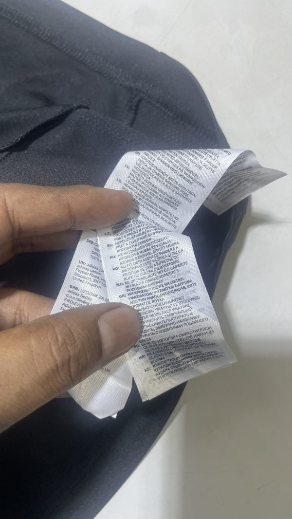 Adidas football jersey size S - Image 3