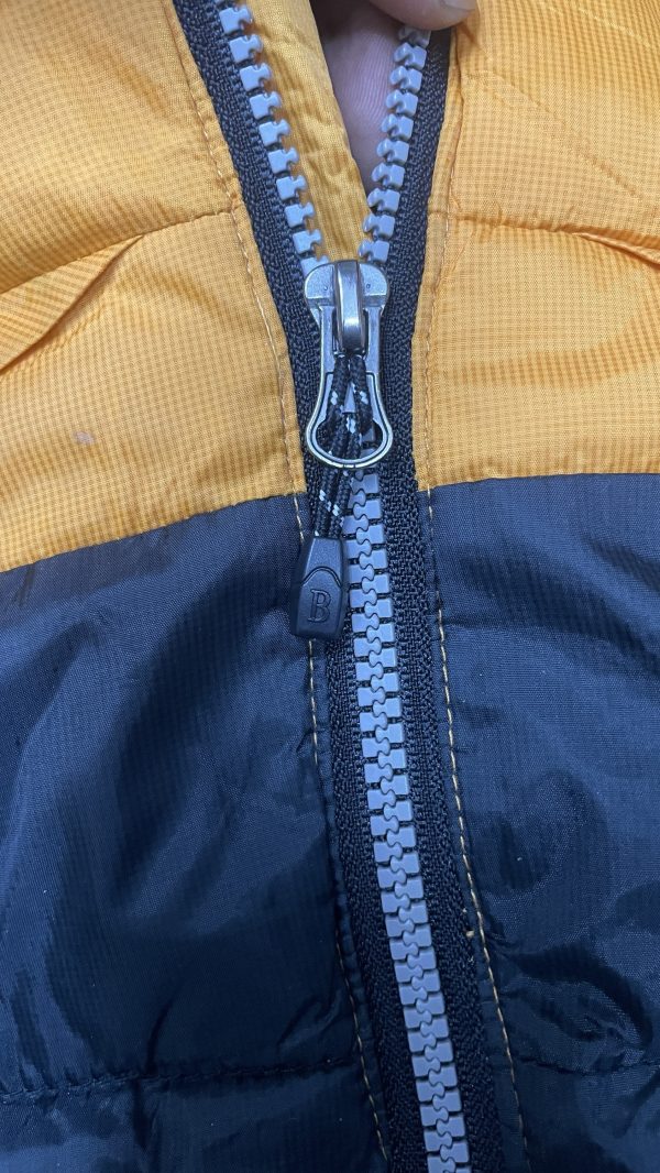 BlackYak Puffer hoodie jacket orange black size L - Image 4