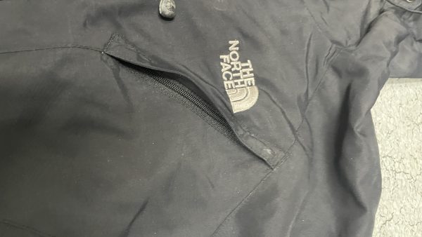 The North Face Hoodie waterproof jacket size L black - Image 6