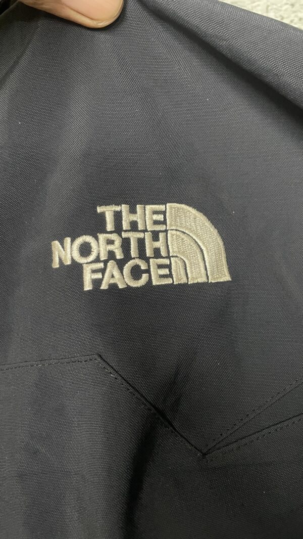 THE NORTH FACE HYVENT WATERPROOF BLACK SIZE XXL - Image 2