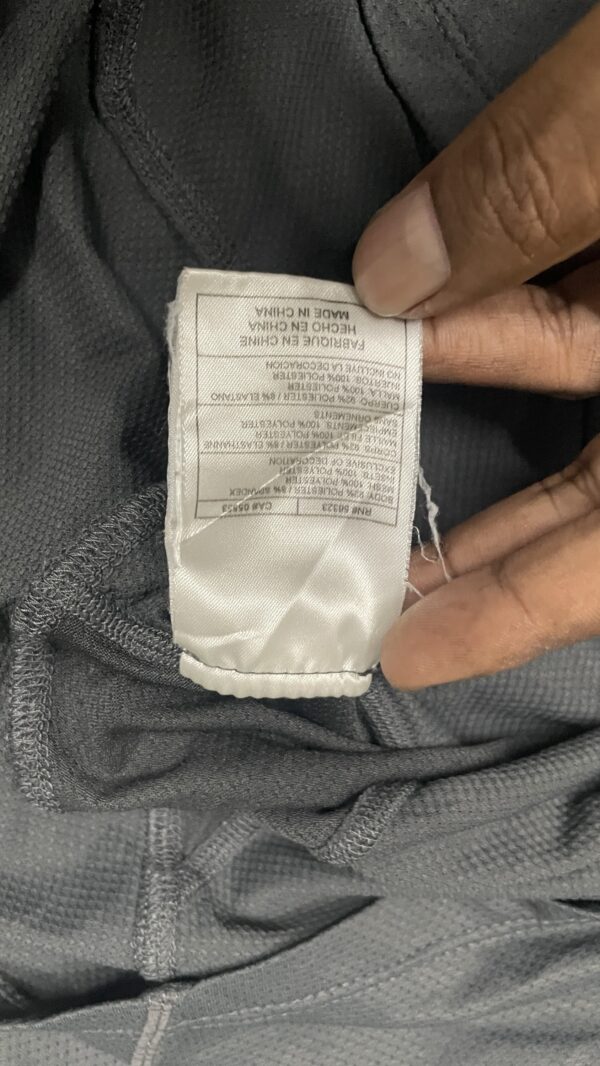 Nike Dri fit half zip up Tshirt dark grey size M - Image 6