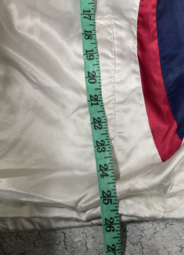 Asics winter Track Jacket loose silver shine size XL - Image 6