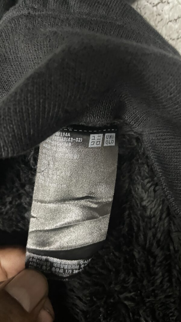 Uniqlo Sweater Black XL - Image 5