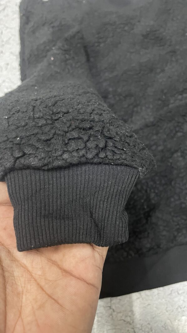 American Eagle women’s fleece sweatshirt size M - Image 5