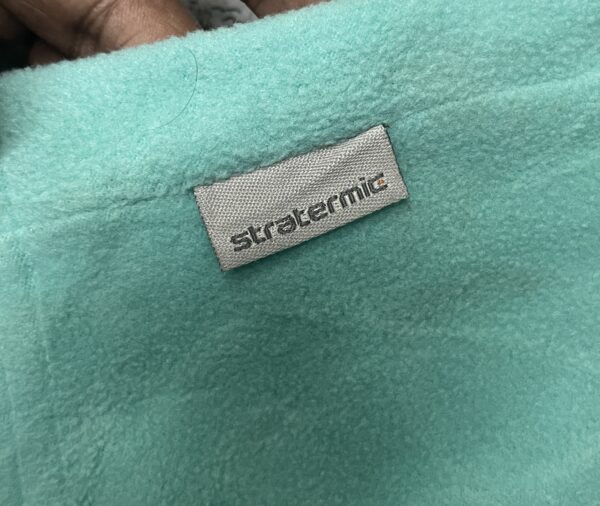 Quencha women’s fleece lite weight Sweatshirt sky blue size S - Image 8