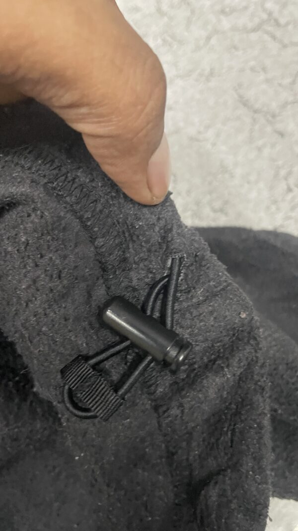 Columbia Women’s Fleece lite weight Sweatshirt black size M - Image 3