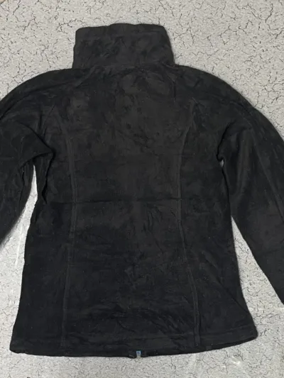 Columbia thrift store clothes