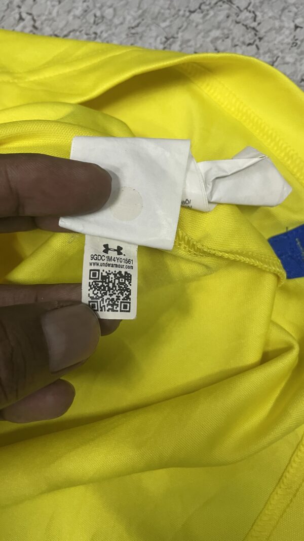 Under Armour Heatgear half sleeve Tshirt yellow 3XL - Image 6