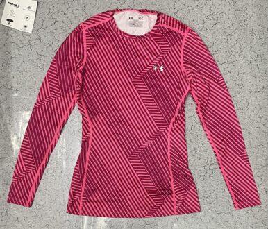 Under Armour Coldgear Women’S Full Sleeve Tshirt Size S