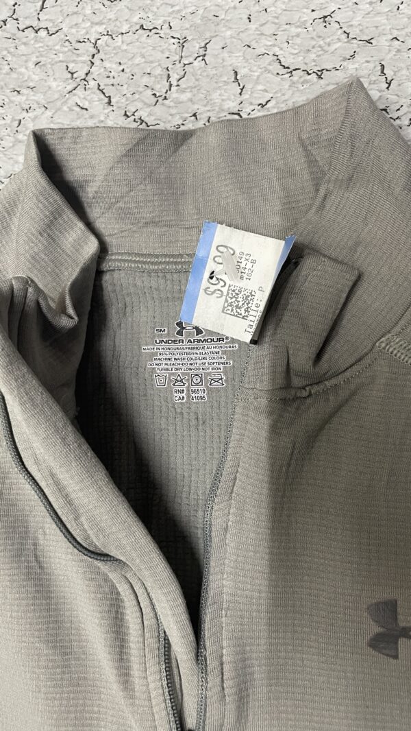 ua compression tshirt thrift