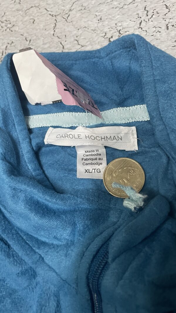 Carole Hotchman Women’s Winter Sweatshirt lite Weight Size XL - Image 4