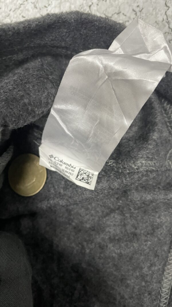 Columbia Men’s winter sweatshirt sleeveless grey size XXL - Image 4