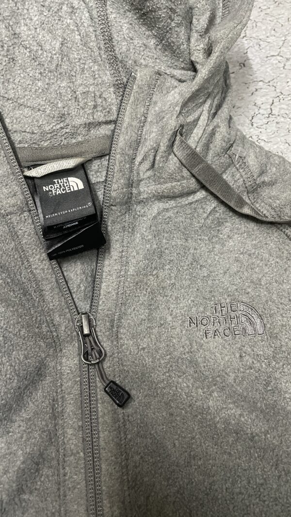 The north face winter sweater thrift store