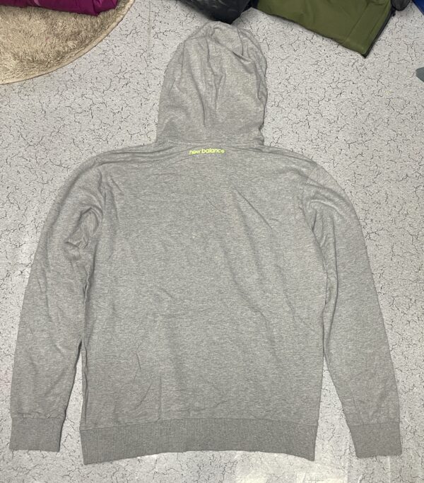 New Balance Hoodie Gsm Grey Size Xl - Image 4