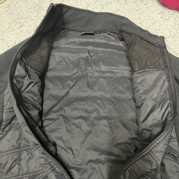 Adidas Puffer Winter Lite Weight Large Logo Jacket Black Size Xl - Image 7