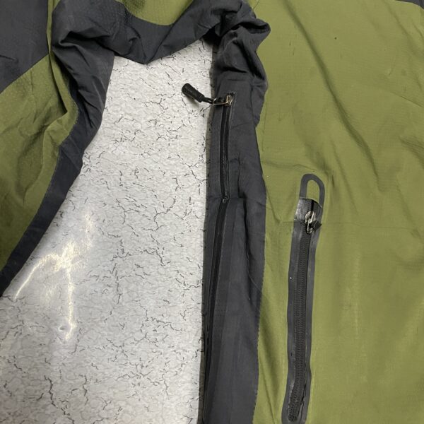 Columbia Titanium Hooded Winter Jacket Size Xl Green Black - Image 5