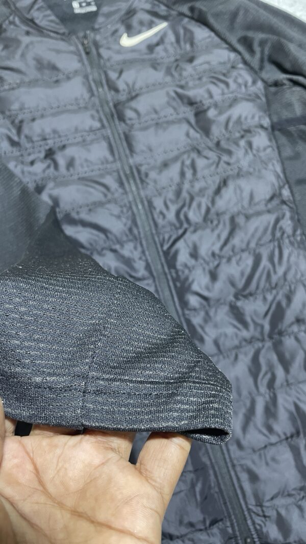 Nike Aeroloft Running Lightweight Insulated Track Jacket Black XL - Image 7