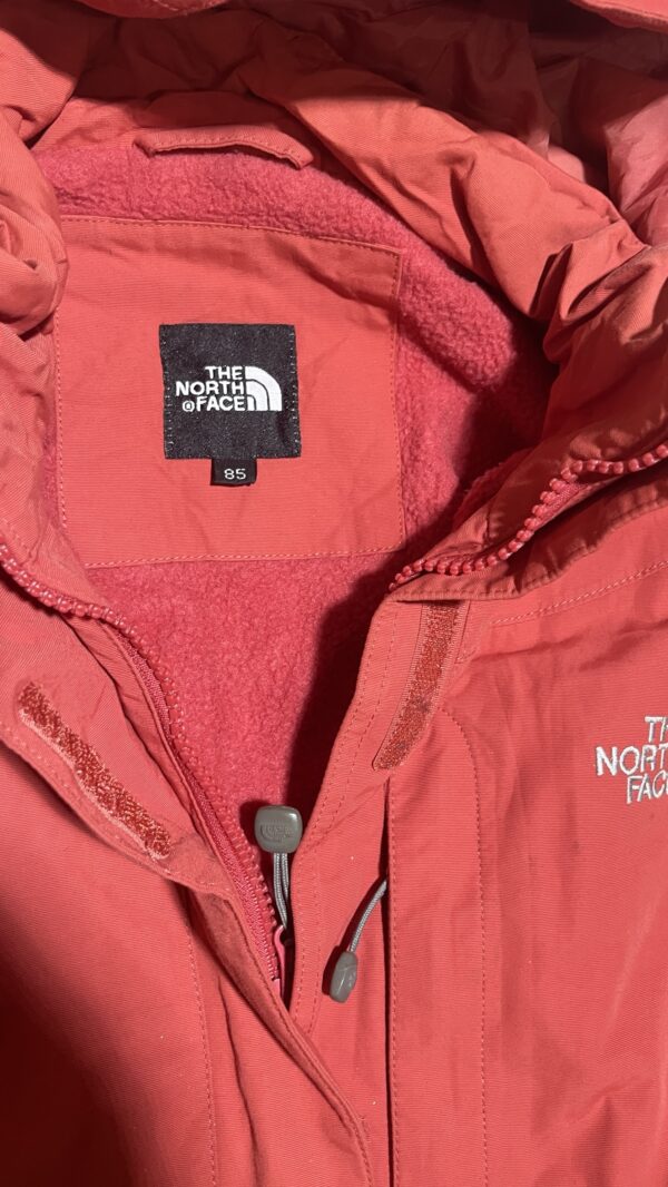 The North Face HyVent Red Waterproof Hooded Jacket Size M - Image 9
