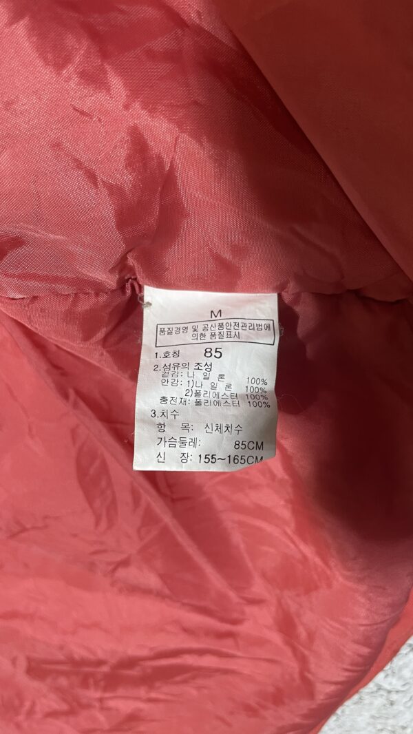 The North Face HyVent Red Waterproof Hooded Jacket Size M - Image 6