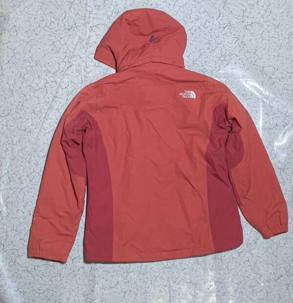 The North Face HyVent Red Waterproof Hooded Jacket Size M - Image 3
