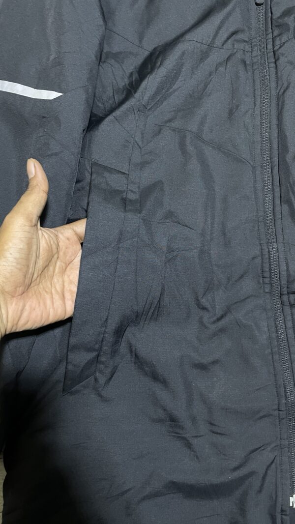 New Balance Insulated Long Puffer Coat Heavy Winter Jacket Black XL - Image 4