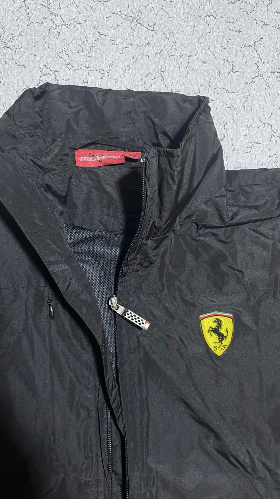 Ferrari Official Licensed Windbreaker Men’s Jacket Black Size Xl 4 thrift windbreakers india