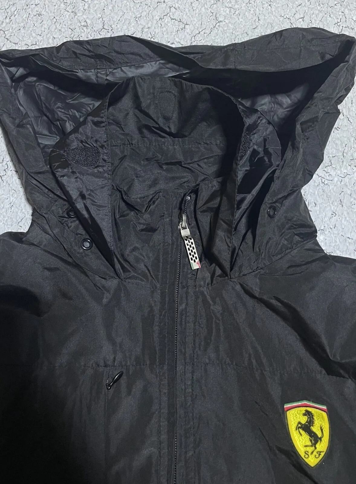 Ferrari Official Licensed Windbreaker Men’s Jacket Black Size Xl 3 thrift windbreakers india