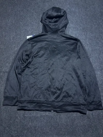 retro streetwear india thrift
