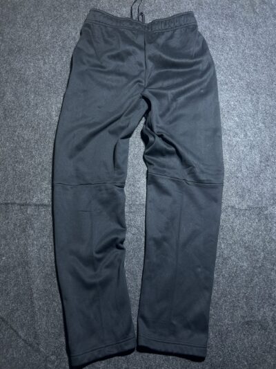 retro streetwear india thrift