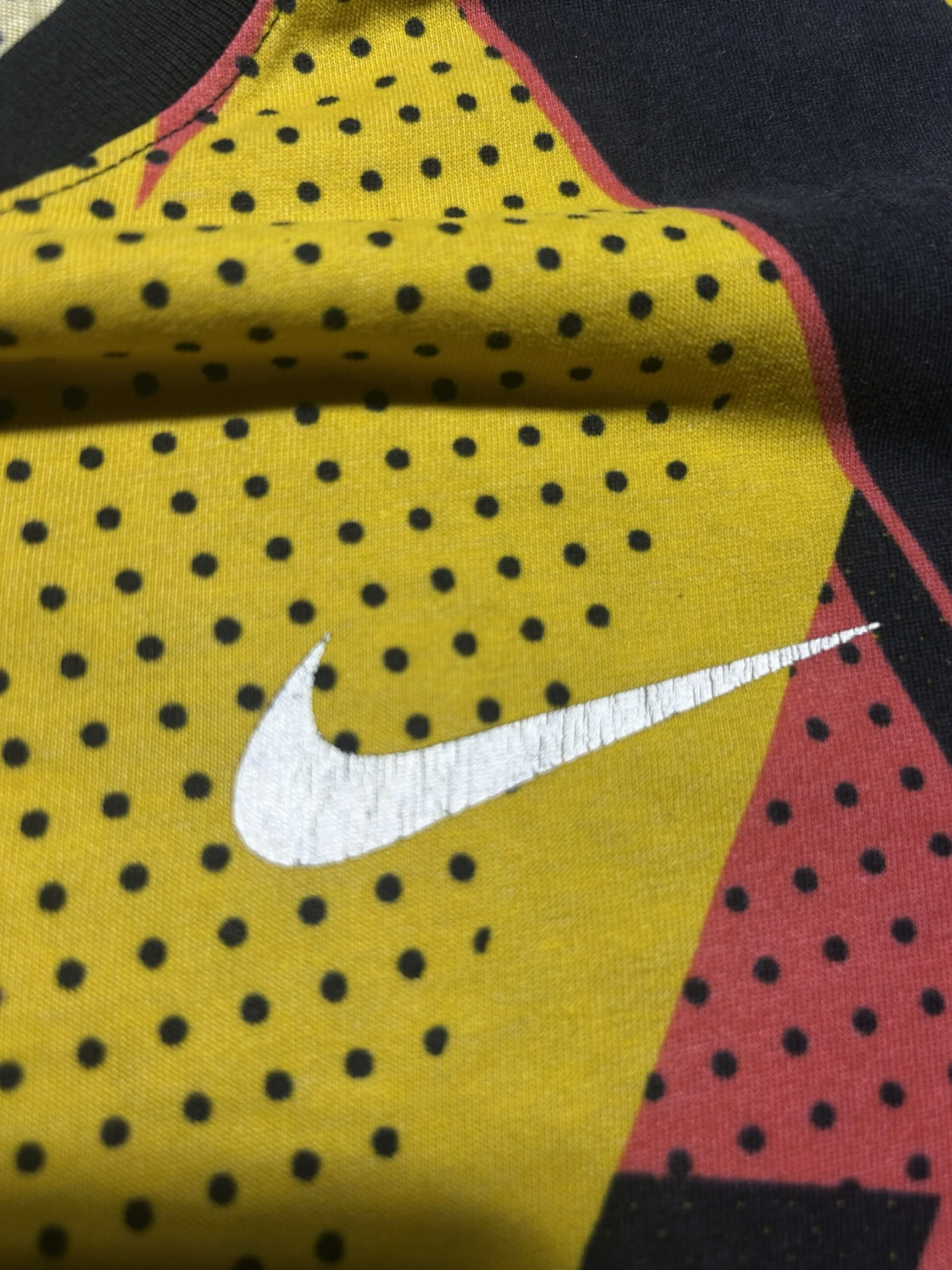 Nike Dri-Fit Graphic Print Tee | Multicolour | S | Excellent Condition 4 Nike t shirts