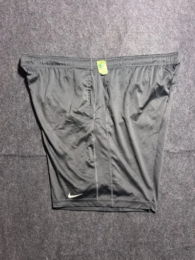 retro streetwear india thrift