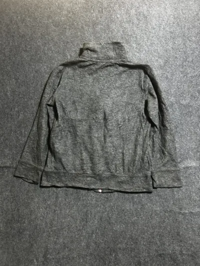 retro streetwear india thrift