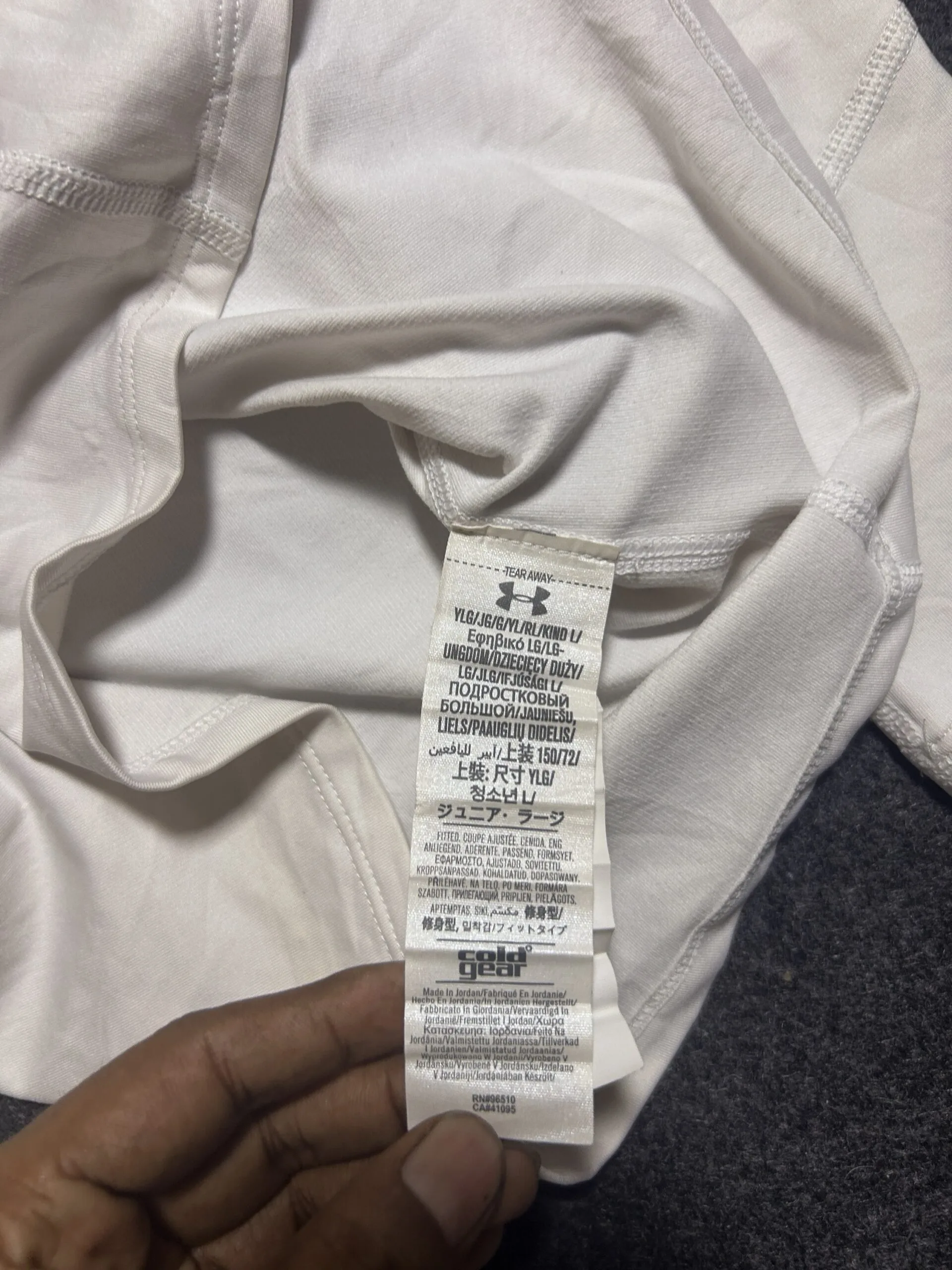 Under Armour Coldgear Compression Training Tee – White 4 Under Armour compression wear