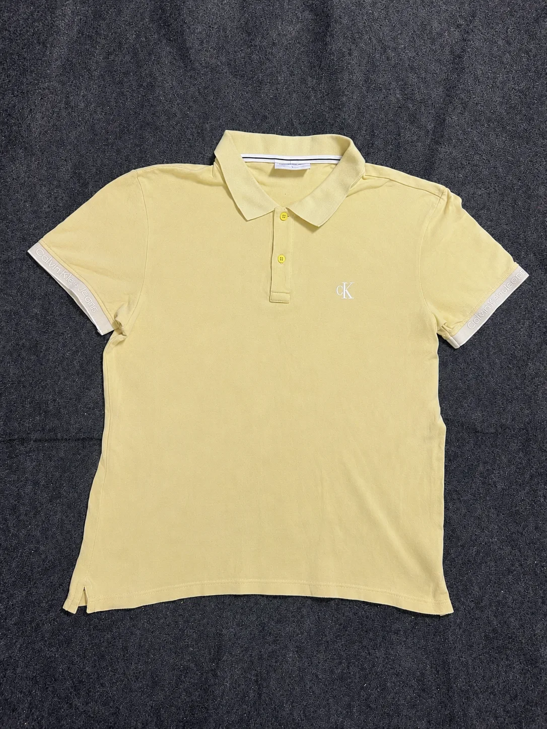 Calvin Klein Jeans Polo T-Shirt Yellow | M 2 thrift jeans india